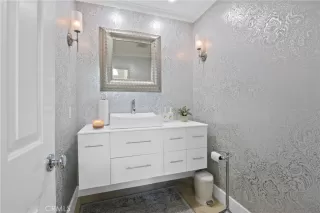 Photo #3: RS25163101 Listing 