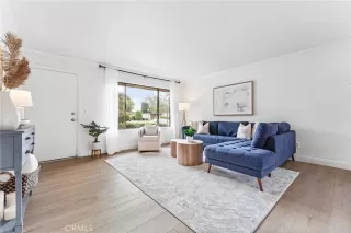 Photo #4: RS25170079 Listing 