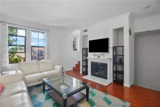 Photo #2: RS25190354 Listing 