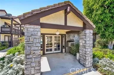 MLS: RS25217536 Condo For Sale