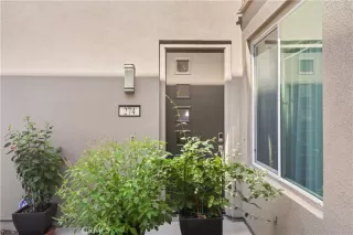 Photo #3: RS25220593 Listing 