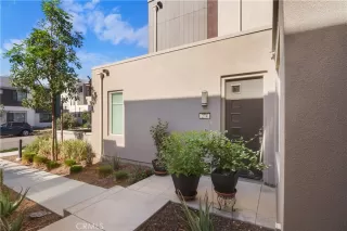 Photo #4: RS25220593 Listing 