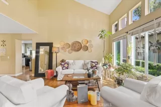 Photo #3: RS25224352 Listing 