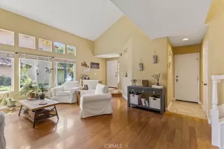 Photo #5: RS25224352 Listing 