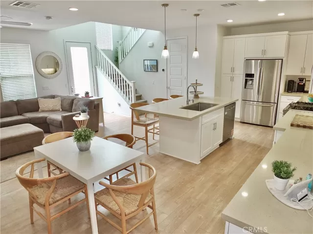 MLS: RS25228257 Condo For Sale