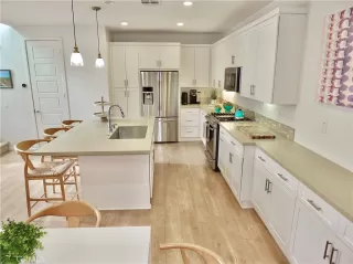 Photo #2: RS25228257 Listing