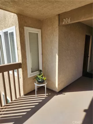 Photo #2: RS25233280 Listing 