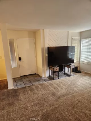 Photo #3: RS25233280 Listing 