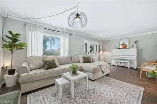 Photo #3: RS25244461 Listing 