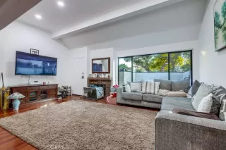 Photo #6: RS25256136 Listing 