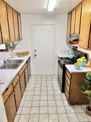 Photo #5: RS25260336 Listing 