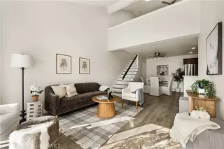 Photo #3: RS25269040 Listing 