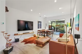 Photo #2: RS25272845 Listing