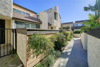 Photo #2: RS25282156 Listing 