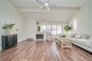 Photo #6: RS25282156 Listing 