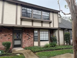 Photo #1: RS26014459 Listing