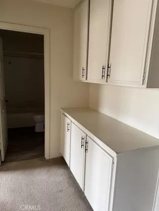 Photo #6: RS26014459 Listing