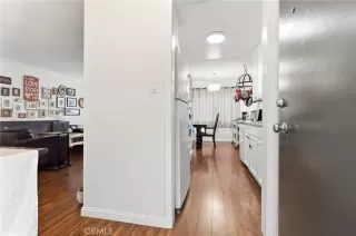 Photo #2: RS26031170 Listing 