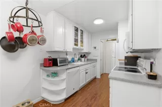 Photo #3: RS26031170 Listing 