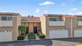 Photo #3: RS26061786 Listing