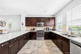 Photo #6: RS26064652 Listing