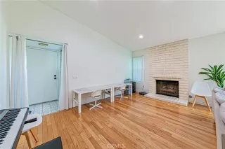 Photo #1: RS26068049 Listing