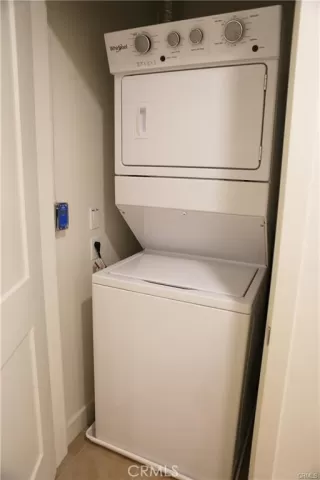 Photo #6: RS26095511 Listing 