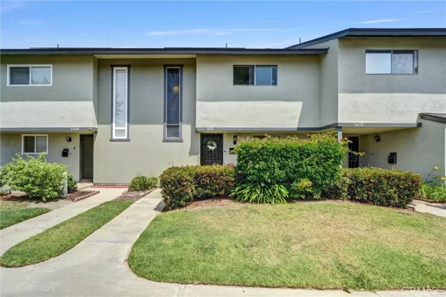 MLS: RS26096657 Condo For Sale