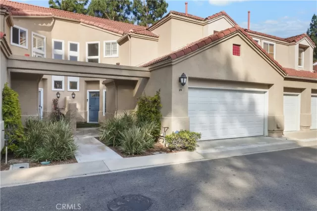 MLS: RS26119719 Condo For Sale