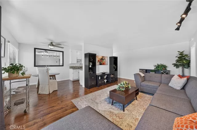 MLS: RS26132728 Condo For Sale