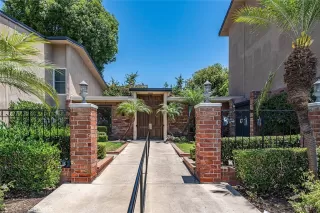 Photo #2: RS26132728 Listing