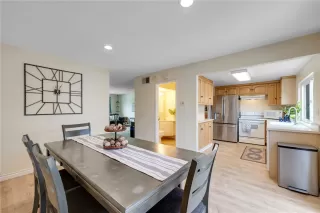 Photo #6: RS26144495 Listing