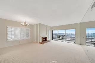 Photo #6: RW24030587 Listing