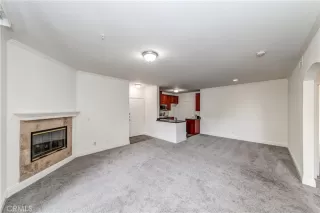 Photo #1: SB22198241 Listing 