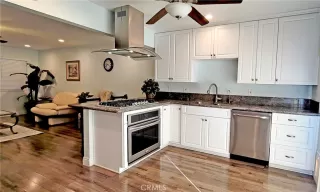 Photo #3: SB22226768 Listing