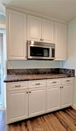 Photo #6: SB22226768 Listing