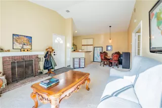 Photo #3: SB22244165 Listing 