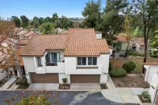 Photo #1: SB22251560 Listing 