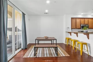 Photo #5: SB22259426 Listing 