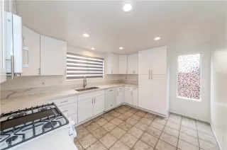 Photo #6: SB23086160 Listing 