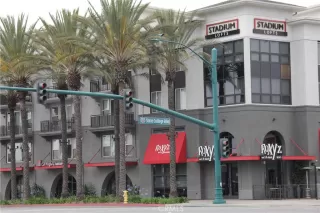 Photo #2: SB23097862 Listing 