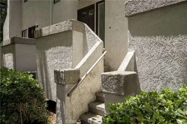 MLS: SB23126167 Condo For Sale