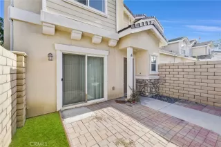 Photo #4: SB23155890 Listing 