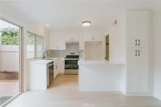 Photo #3: SB23174573 Listing 