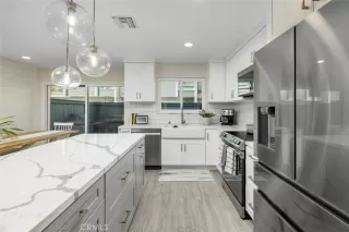 Photo #2: SB23178254 Listing 