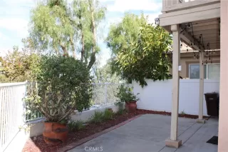 Photo #5: SB23185717 Listing