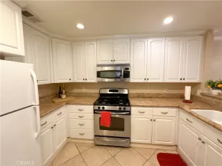 Photo #6: SB23191519 Listing 