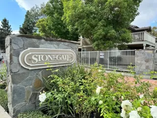 Photo #5: SB23200867 Listing 