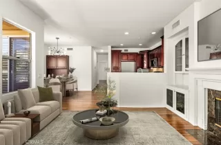 Photo #1: SB23203448 Listing 