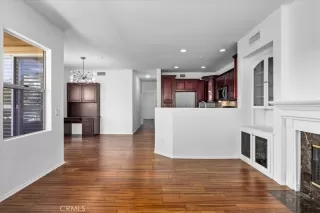 Photo #3: SB23203448 Listing 